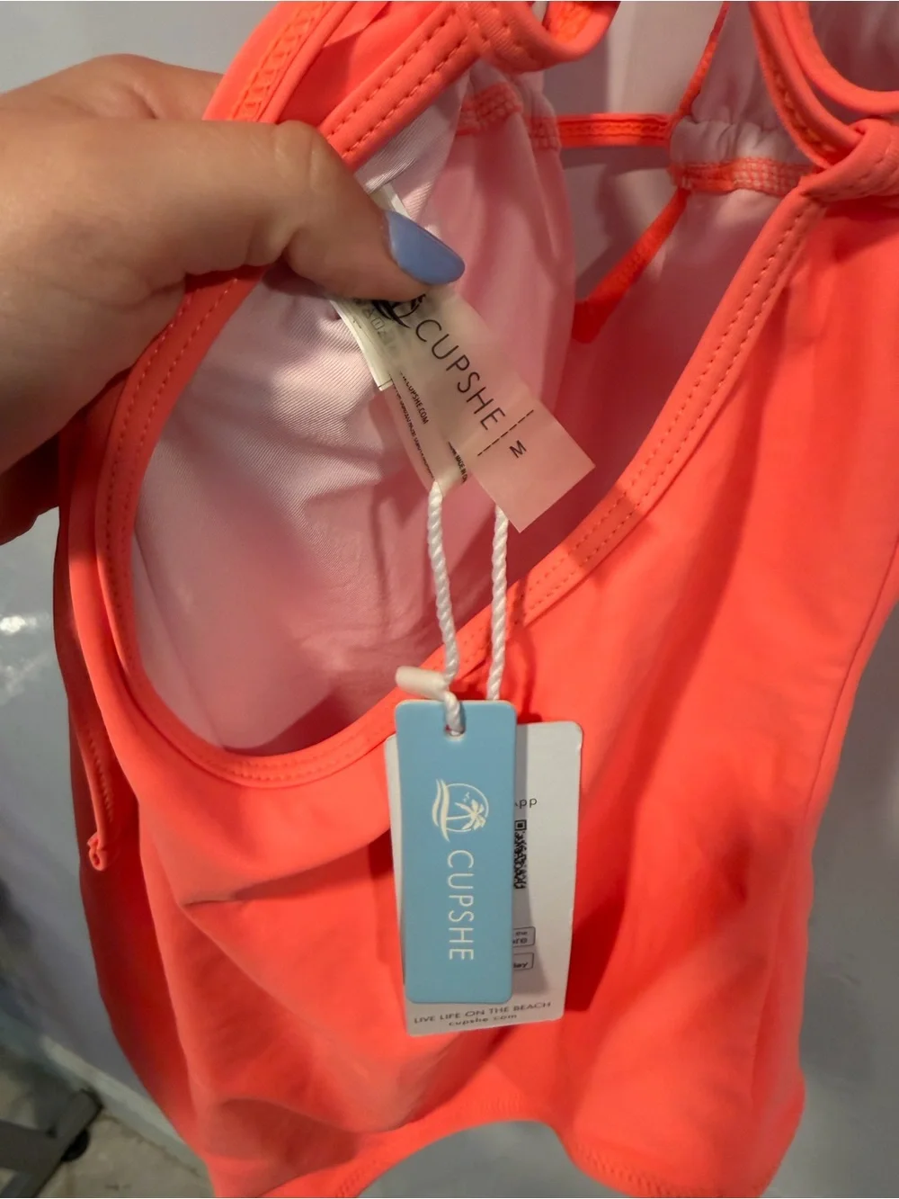 NWT Cupshe‎ Ruffled V-Neck One-Piece Swimsuit in Coral